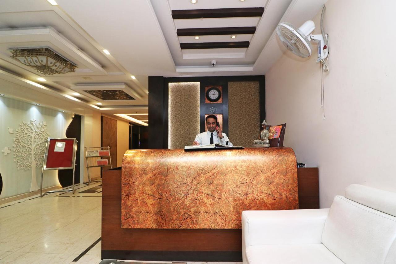 Hotel Puja Residency Waranasi Zewnętrze zdjęcie
